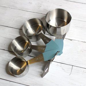 Stainless Steel Nesting Measuring Cup Set Blue Handles Kitchen Tools